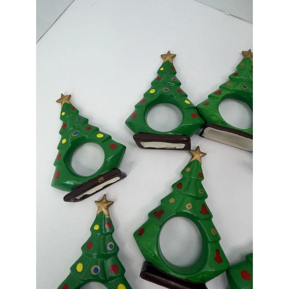 Hand painted Ceramic Christmas Tree Napkin Ring Holders Holiday Home Decor Lot